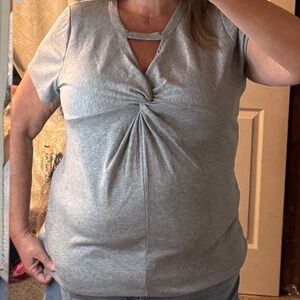 Sew In Love Gray Short Sleeve Top